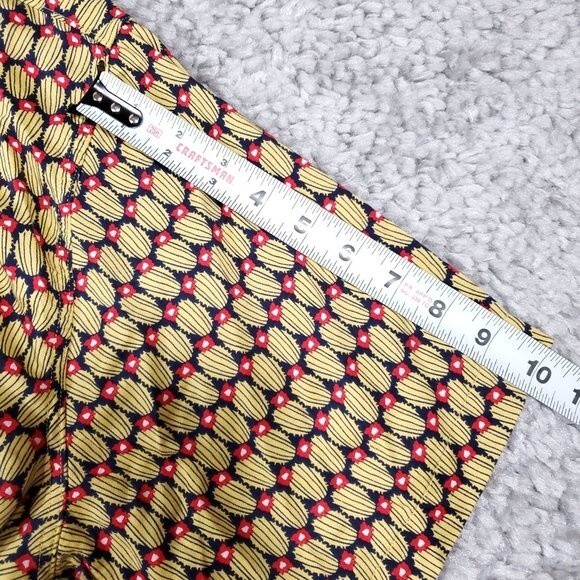 Levi's Cubano Short Sleeve Button Front Shirt All Over Cactus Print Yellow Large - Picture 10 of 11